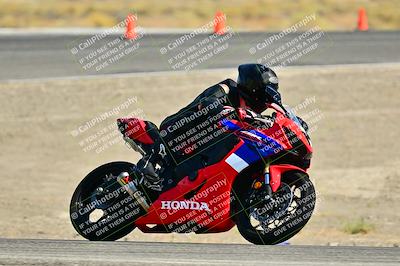 media/Sep-01-2024-Lets Ride (Sun) [[fd7c166674]]/C Group/Close Ups/